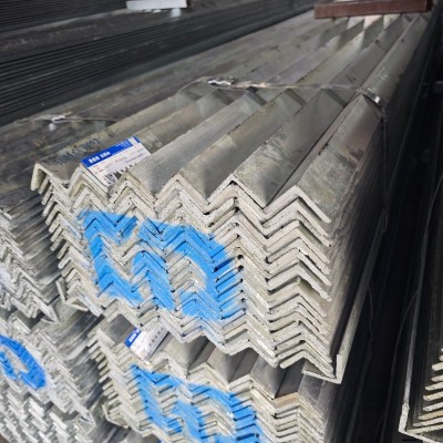 镀锌角钢等边角铁-5号50*50*3mm-镀锌角钢40*40*4理论重量-接地镀锌角钢-贵州镀锌角钢图9