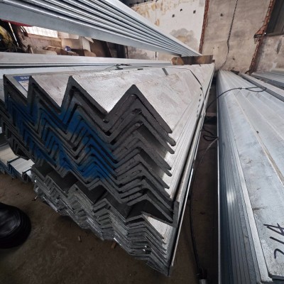 镀锌角钢等边角铁-6.3号63*63*4mm-镀锌角钢40*40*4价格-江苏热镀锌角钢厂家-镀锌角钢比重图6