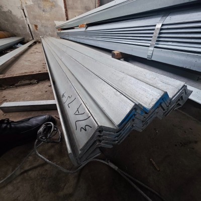 镀锌角钢等边角铁-7.5号75*75*5mm-镀锌50x5角钢市场价格-镀锌角钢厂-角钢镀锌价格图3