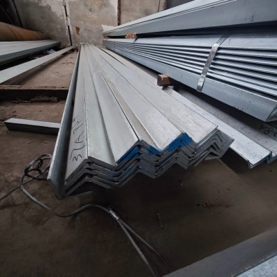 镀锌角钢等边角铁-7.5号75*75*5mm-镀锌50x5角钢市场价格-镀锌角钢厂-角钢镀锌价格图8